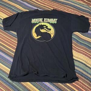 Men's Black and Navy Tshirt